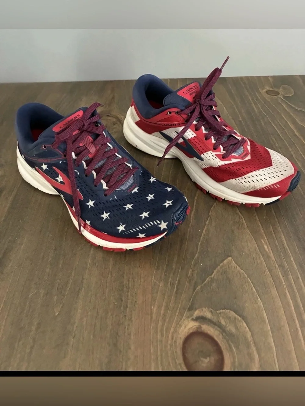 Brooks Launch 5 Running Shoes USA Stars & Stripes Womens 8